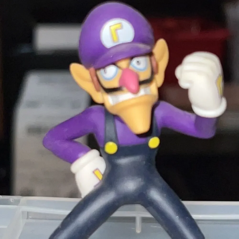 WALUIGI amiibo (SM Series) - Nintendo